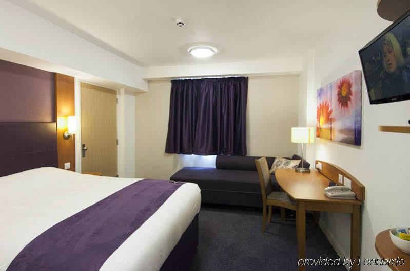 Premier Inn Walsall Buitenkant foto